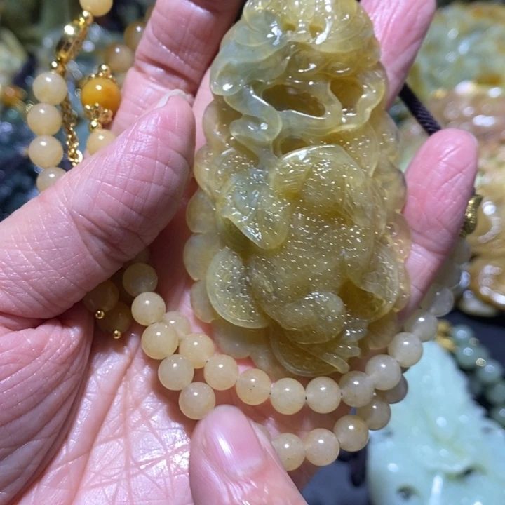 岫玉岫玉吊坠未镶嵌