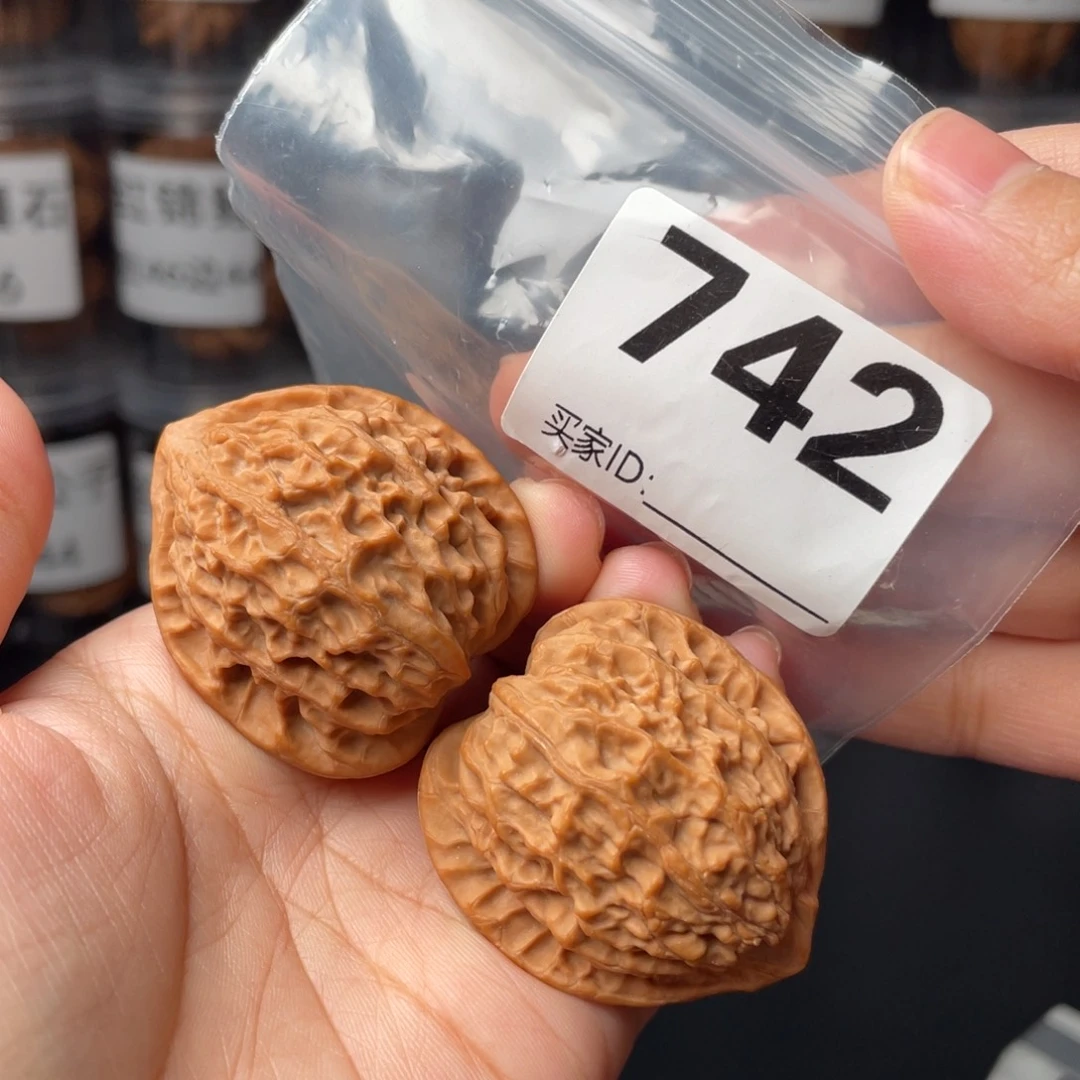 把件文玩核桃38金牛