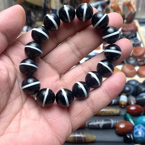 玛瑙/玉髓颈饰合金貓*