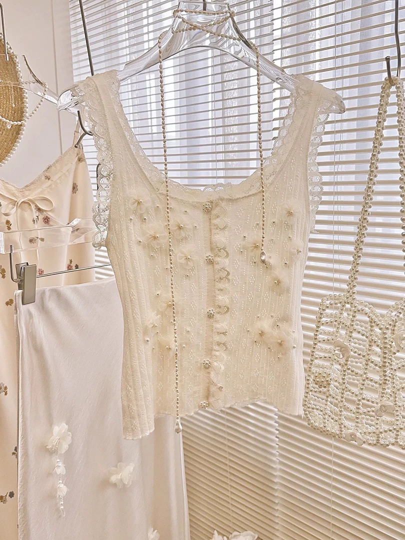 法式蕾丝拼接花边设计感修身吊带背心夏季气质无袖上衣