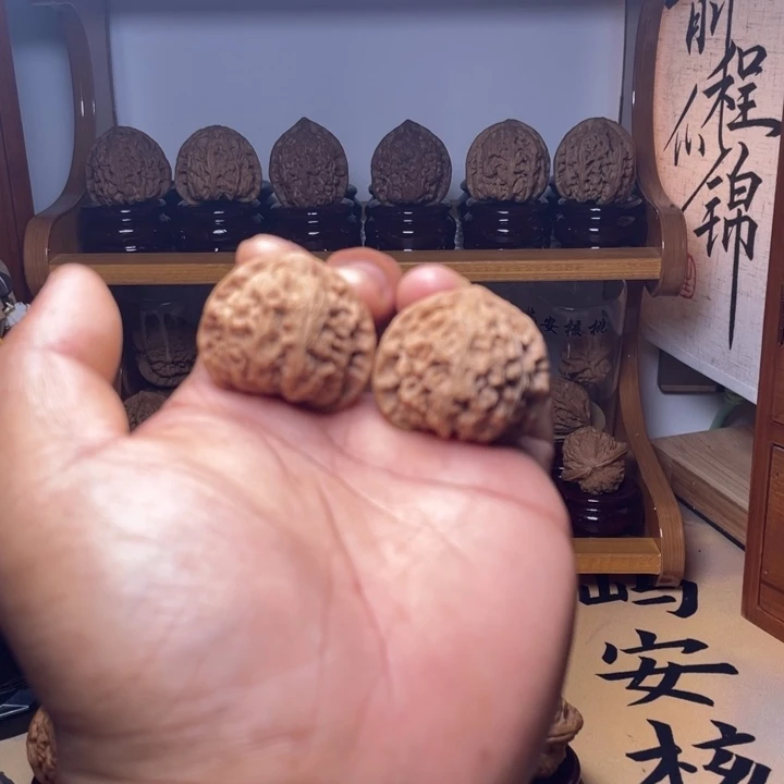 38全品桃心宫灯未打底
