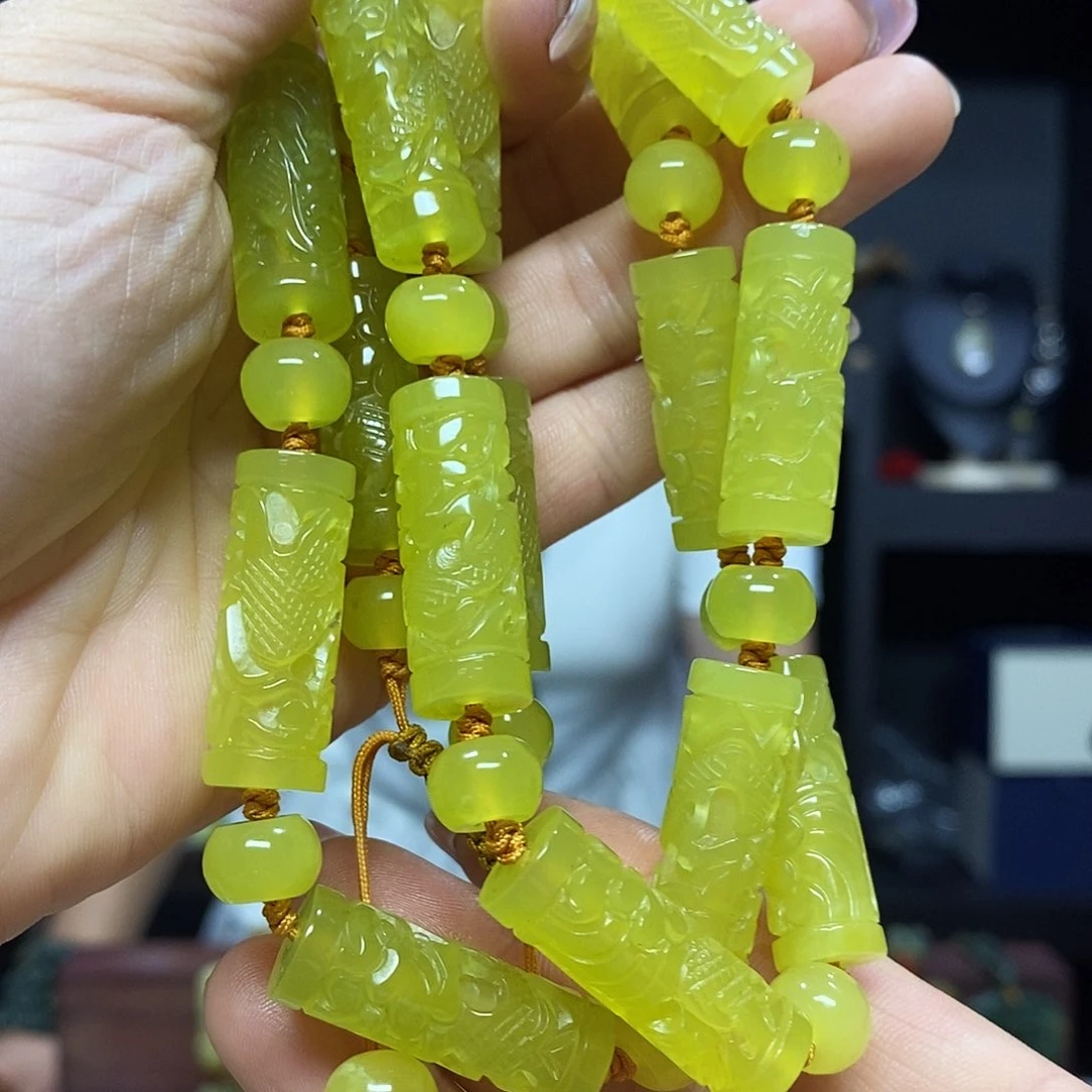 未镶嵌岫玉挂件吊坠