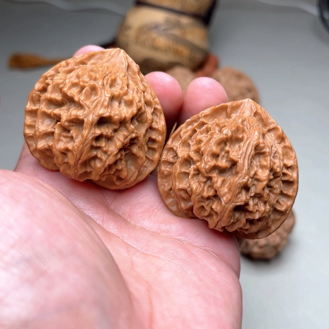 文玩核桃吊坠小***吉苹果园