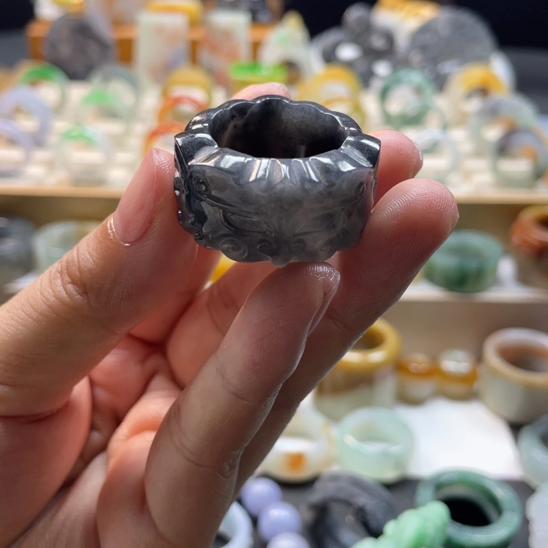 未镶嵌定制翡翠戒指