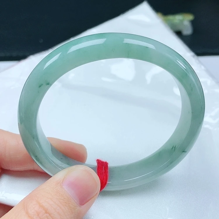 【闪购商品】翡翠手镯未镶嵌天然翡翠手镯