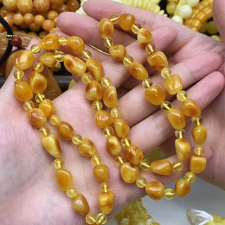 蜜蜡未镶嵌珠宝奇石