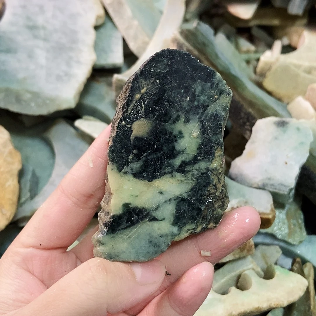 翡翠未镶嵌颈饰天然翡翠