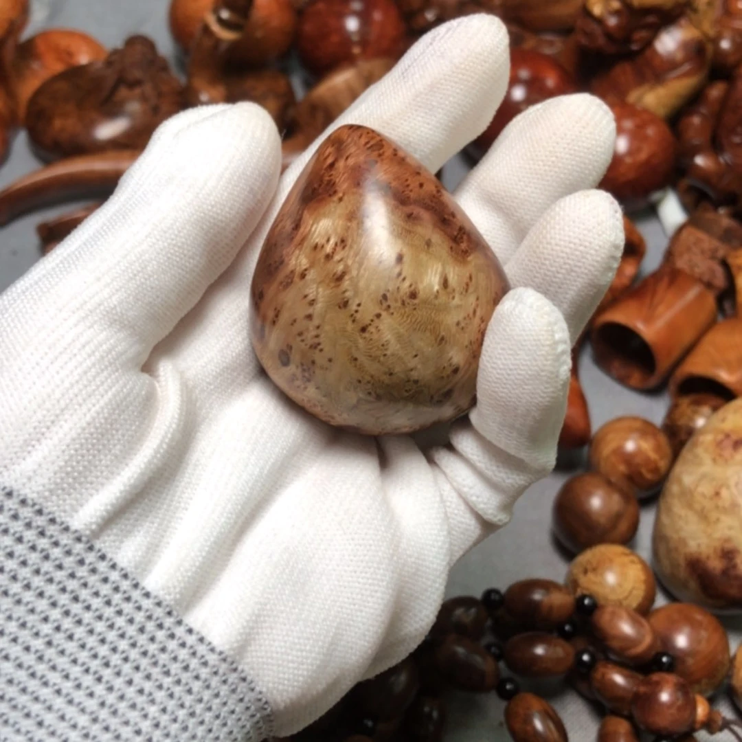 【闪购商品】木麻梨疙瘩火琉璃手把件