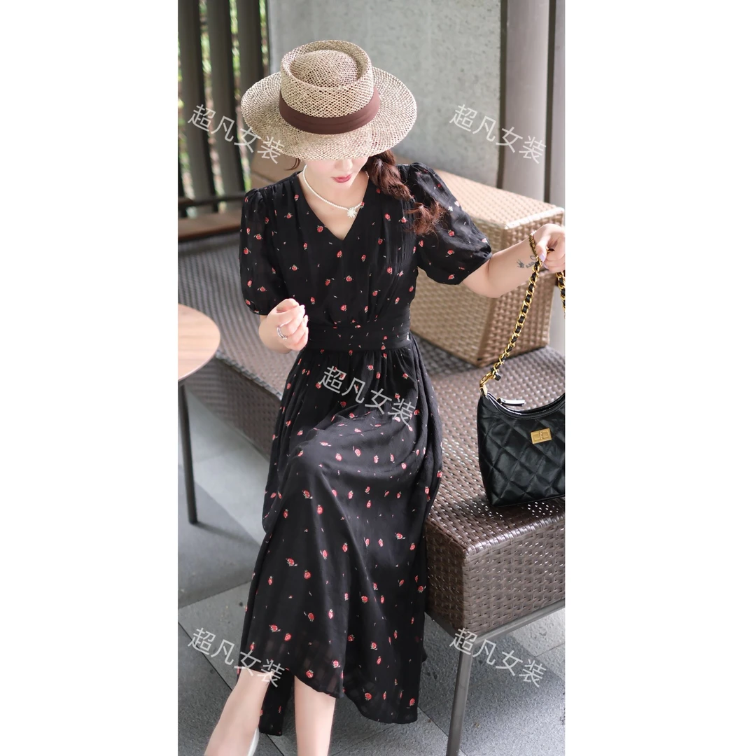 【繁花轻舞】V领个性浪漫小花时尚气质收腰显瘦魅力连衣裙