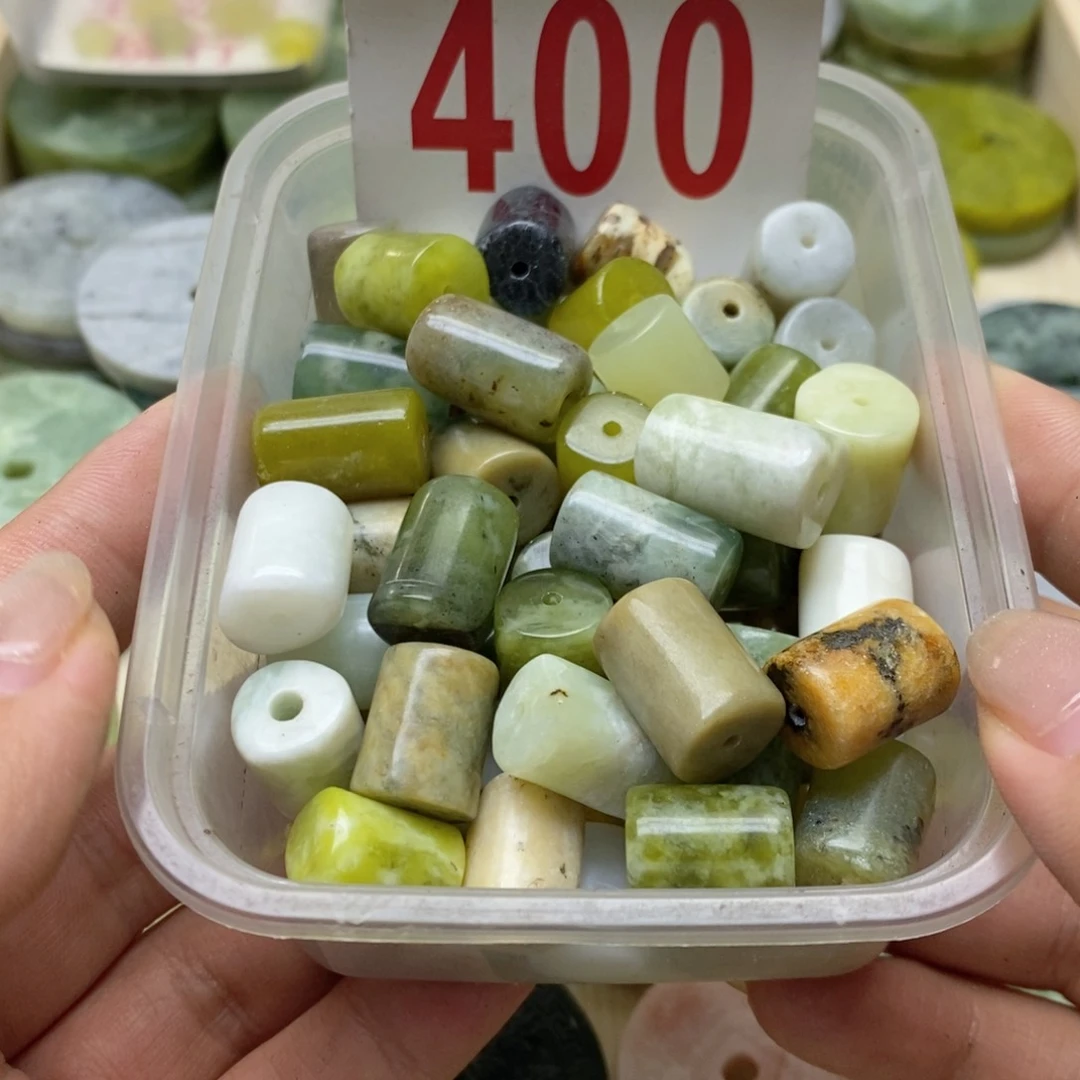 透闪石-蛇纹石玉未镶嵌挂坠