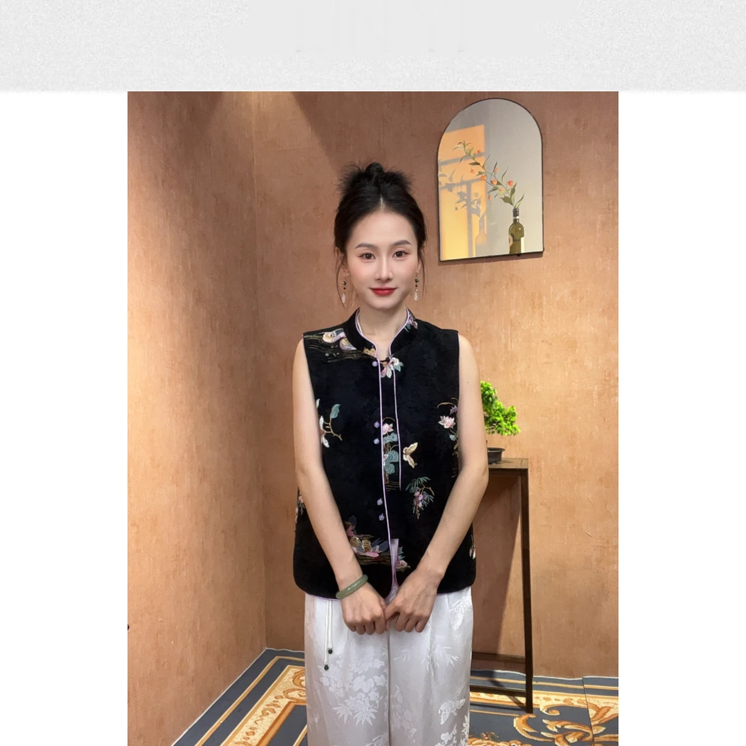 2582 秋季中国风刺绣工字型款立领马夹唐装黑色新中式复古