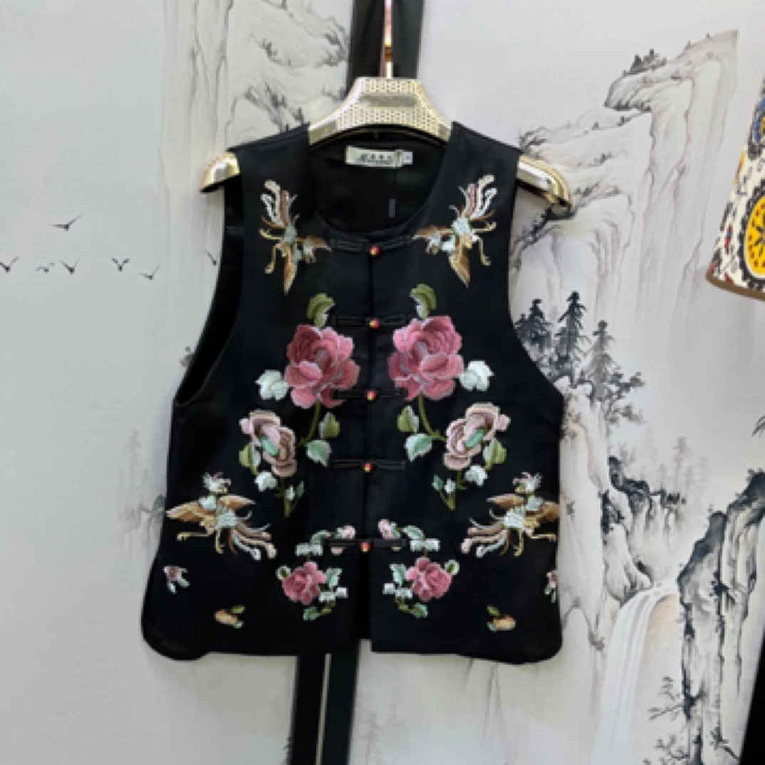 1799刺绣国风马甲