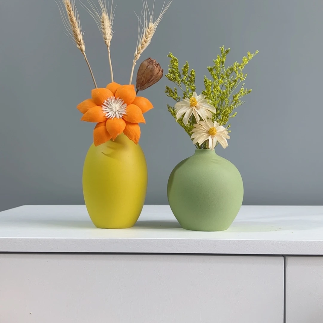 摆件陶瓷小花瓶摆件含花总高约20-30cm