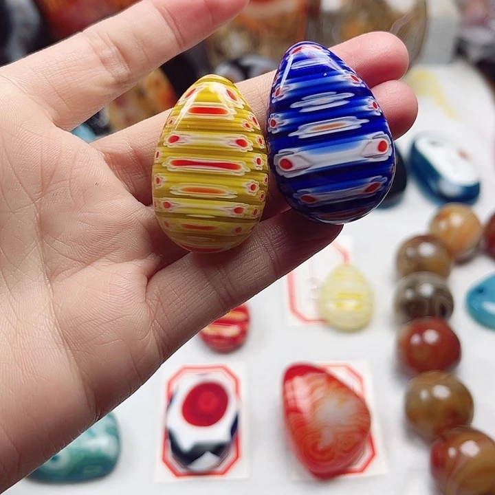 玛瑙/玉髓未镶嵌珠宝奇石