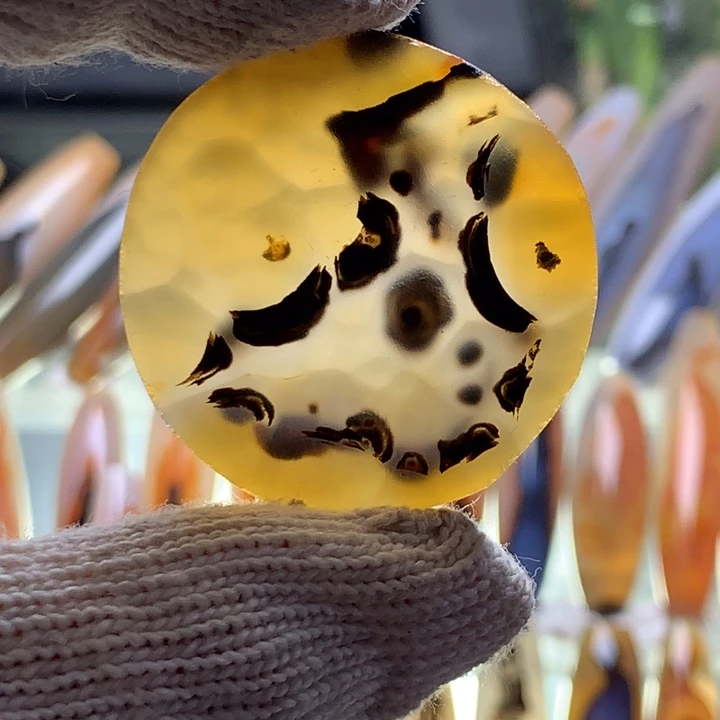 未镶嵌颈饰玛瑙/玉髓205