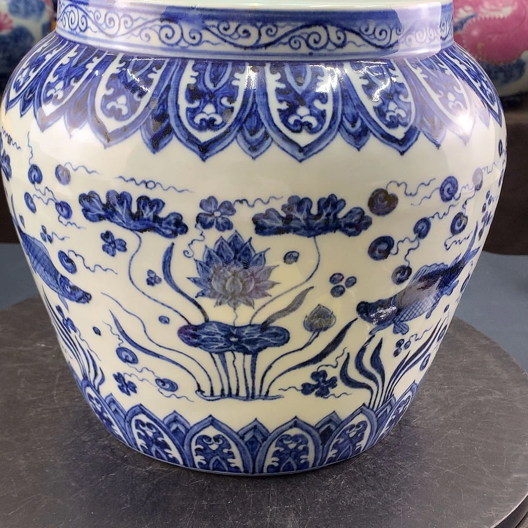 关***风陶瓷材料制作而成