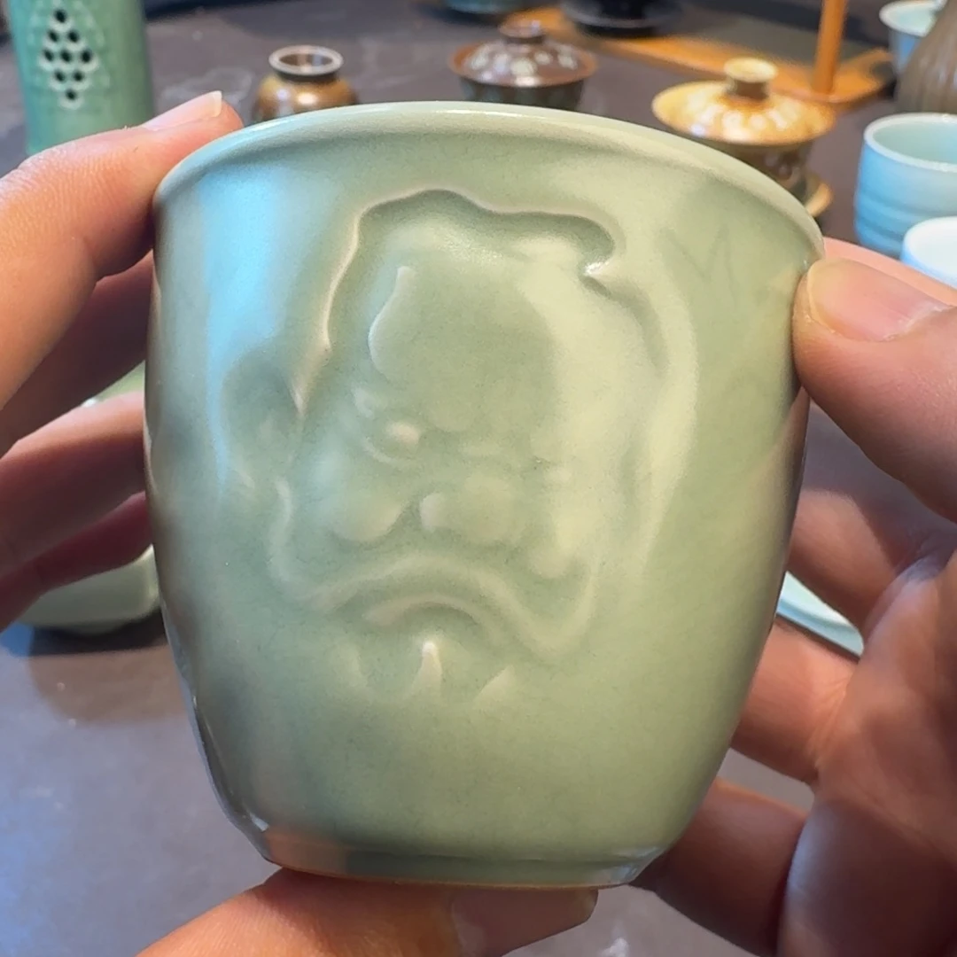 龙泉青瓷茶具微瑕