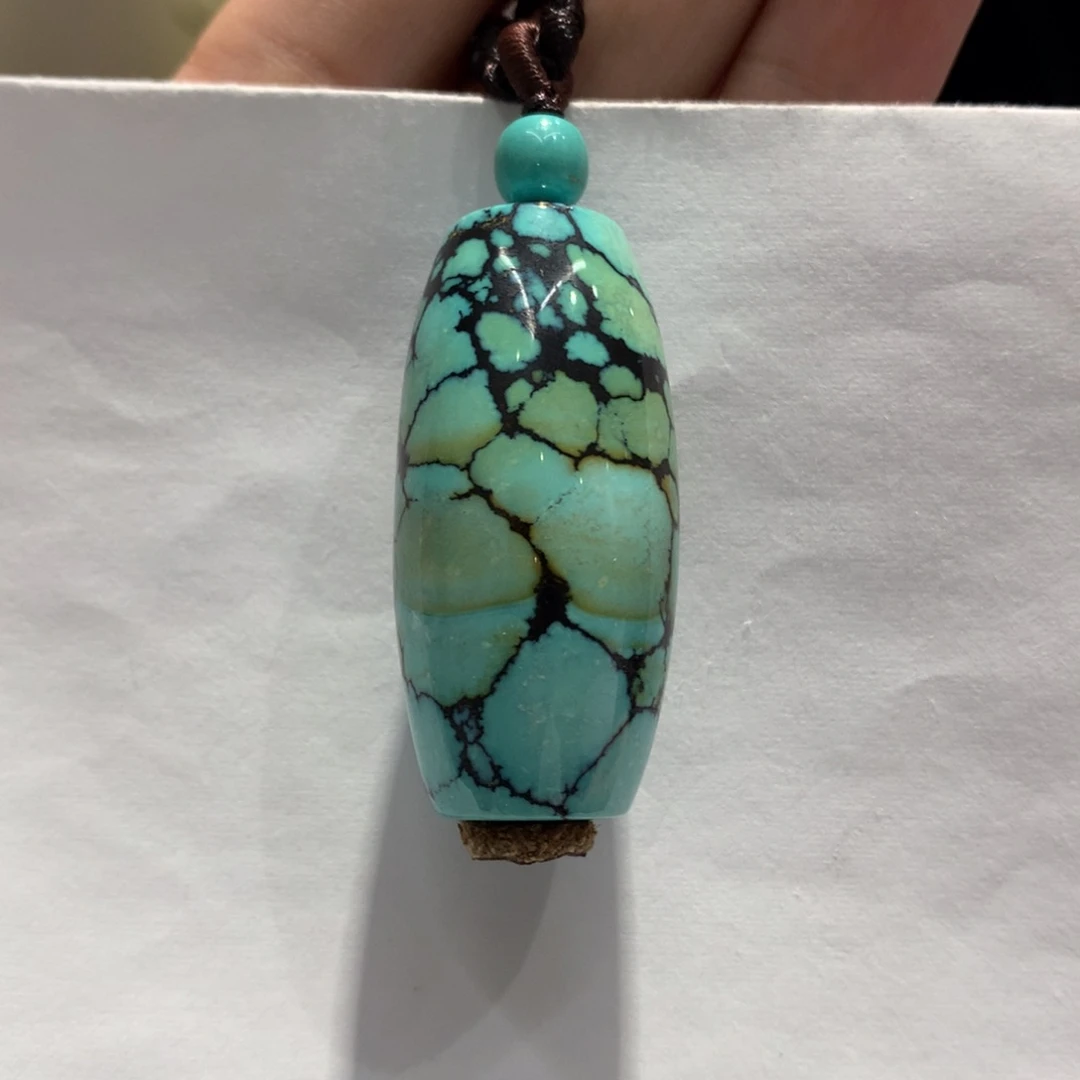 绿松石吊坠未镶嵌