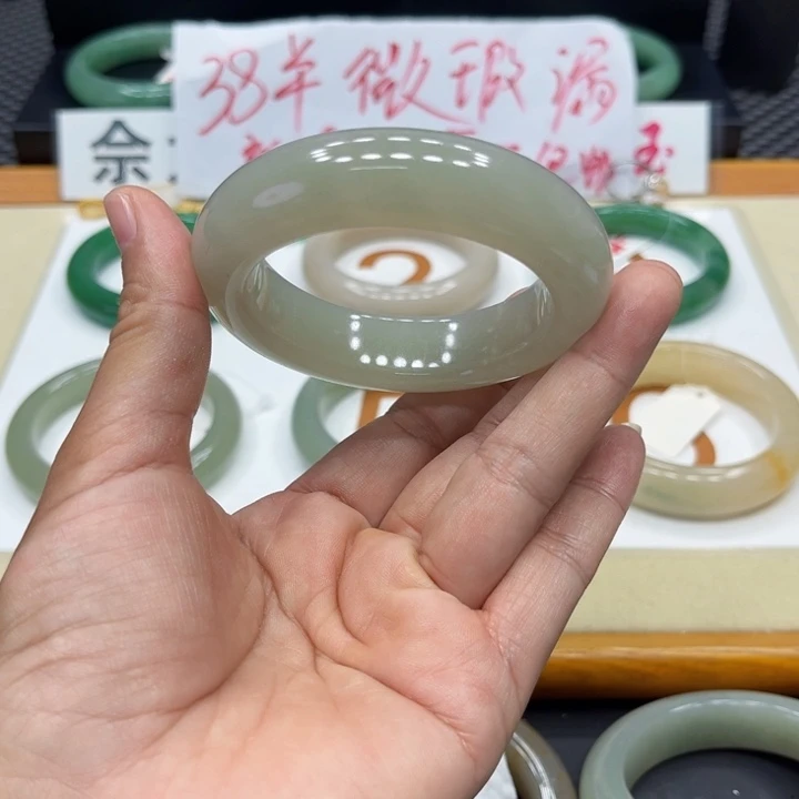 未镶嵌手镯石英质玉ঞ****