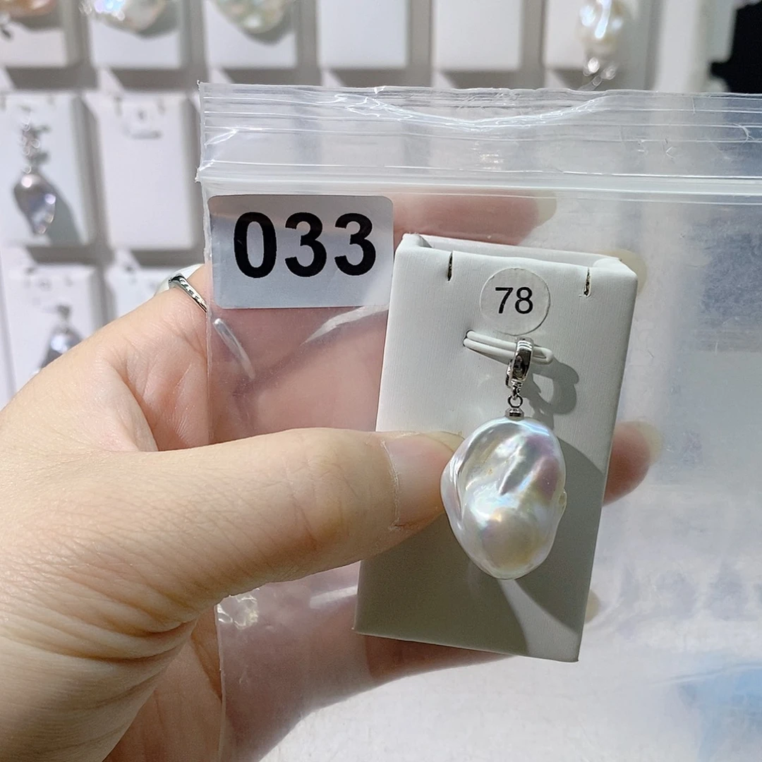 淡水珍珠合金颈饰