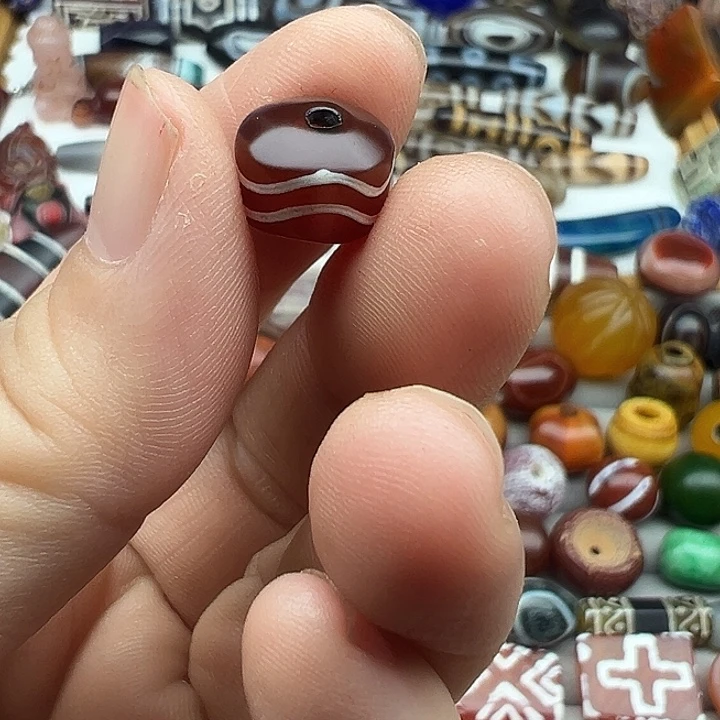 大***哥玛瑙/玉髓未镶嵌颈饰