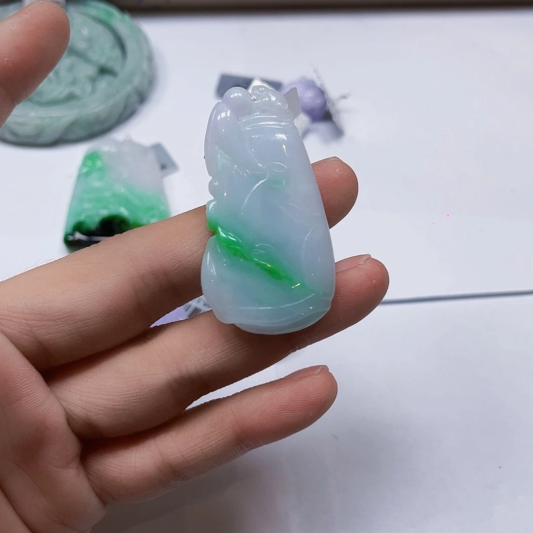 翡翠未镶嵌颈饰缅甸翡翠A货