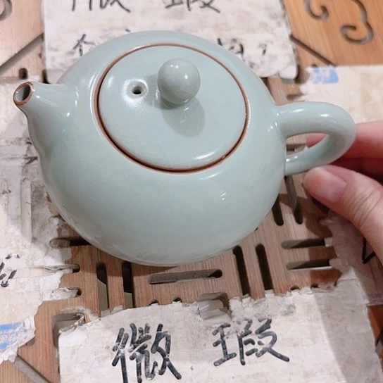微瑕介意的勿拍，喜欢再下单，谢谢支持