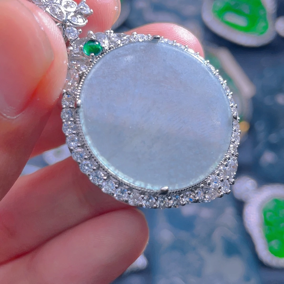 颈饰未镶嵌翡翠翡翠