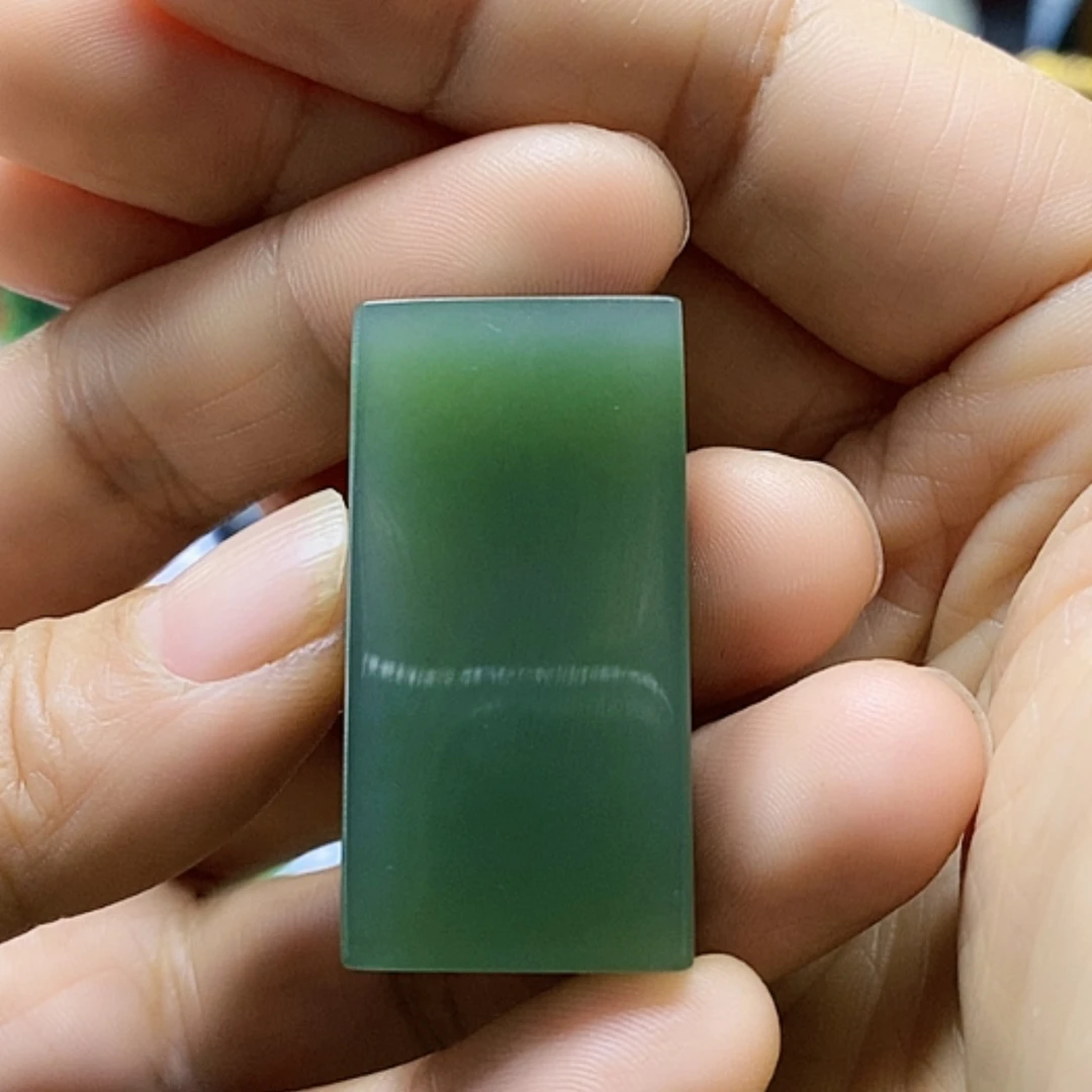 【闪购商品】和田玉挂件未镶嵌咪**子