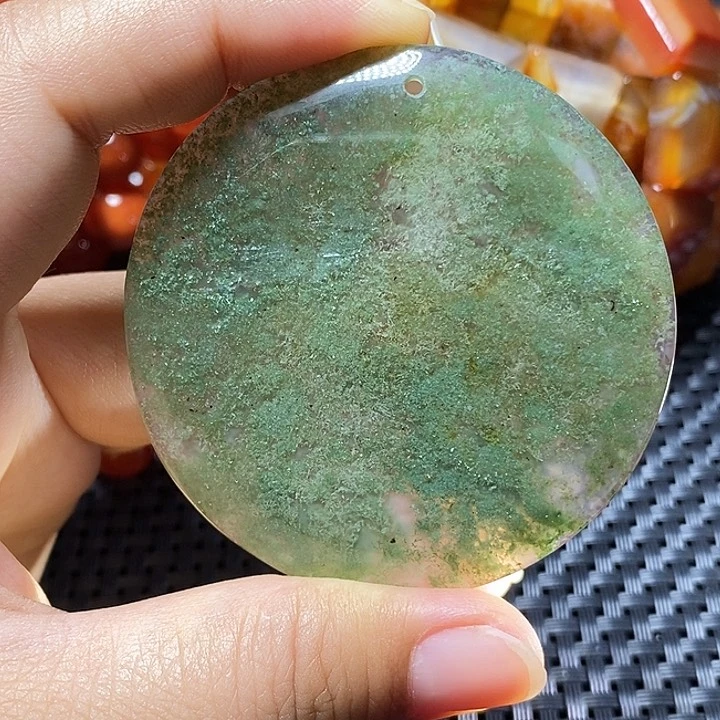 方***爸玛瑙/玉髓颈饰未镶嵌