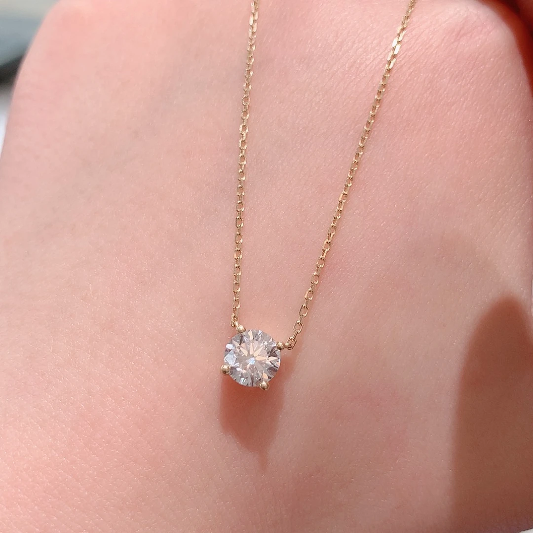 实验室培育钻石颈饰18K金镶嵌七*