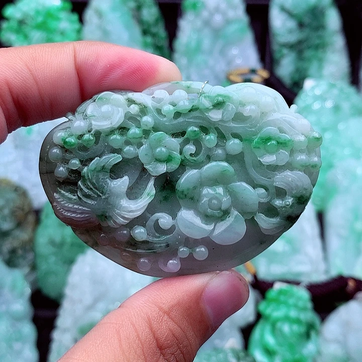 翡翠未镶嵌吊坠(不含链)