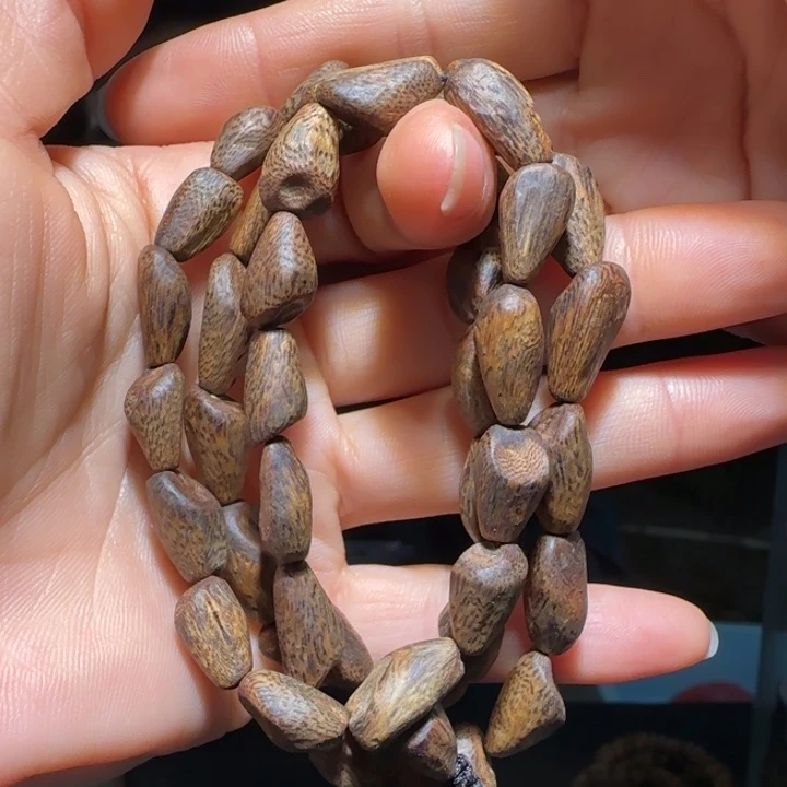 沉香手串海南老白棋沉水树丁手串23.8克