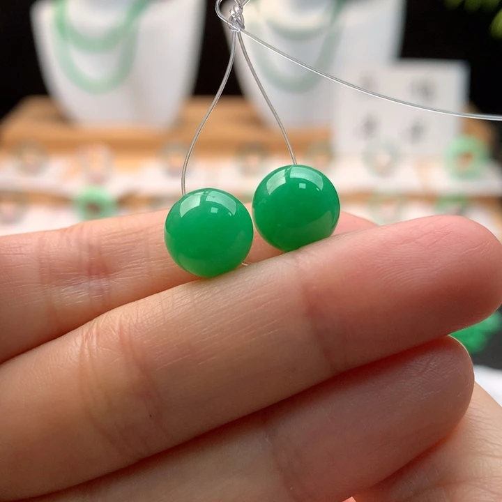 招***1翡翠未镶嵌耳饰天然缅甸A货翡翠