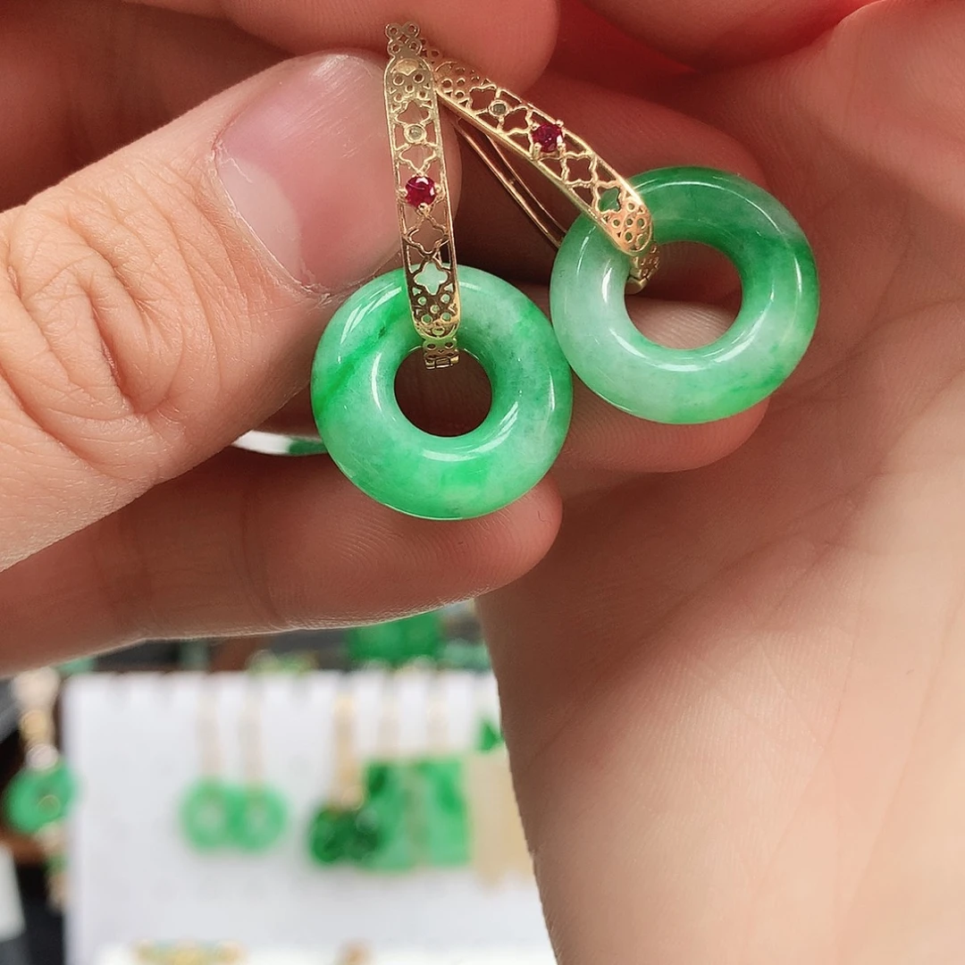 翡翠耳饰18K金镶嵌耳饰