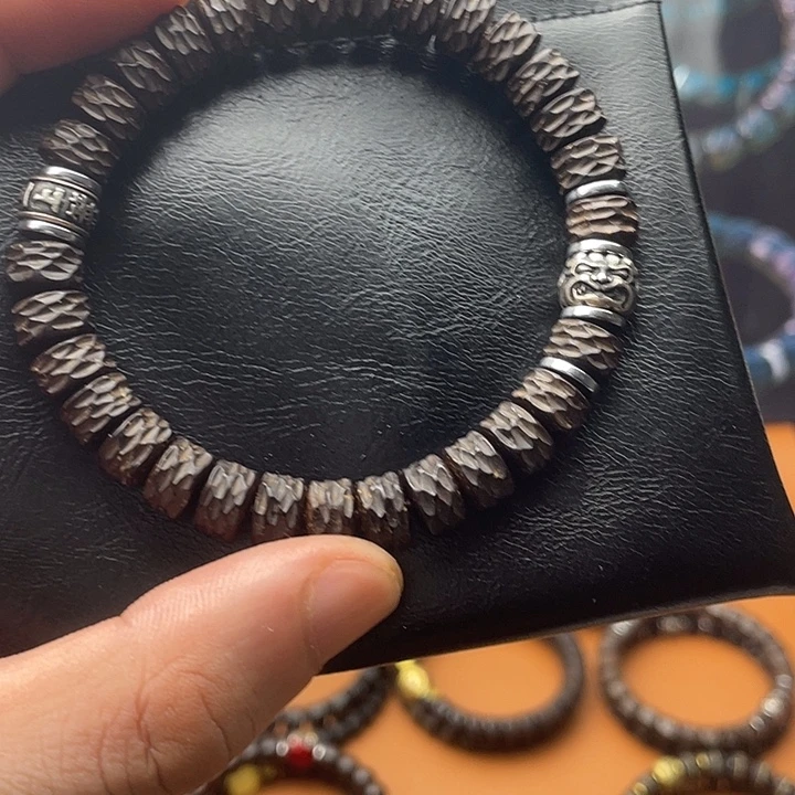 椰蒂手串9砥砺吞金兽上上签