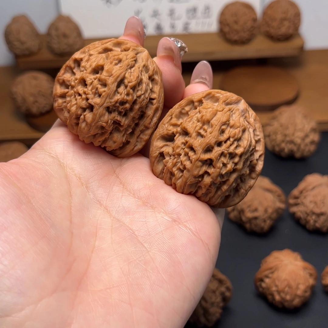 把件文玩核桃三角疆42