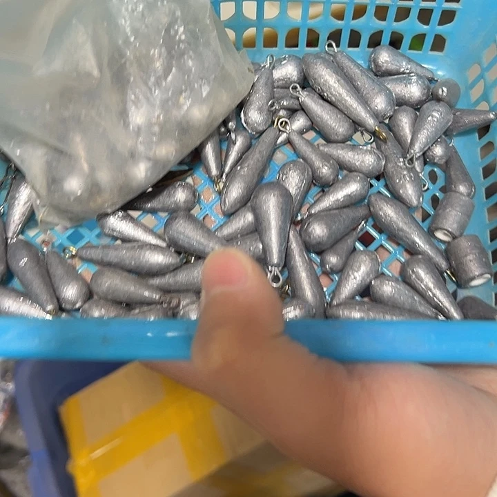 小***强随机发17个水滴铅坠