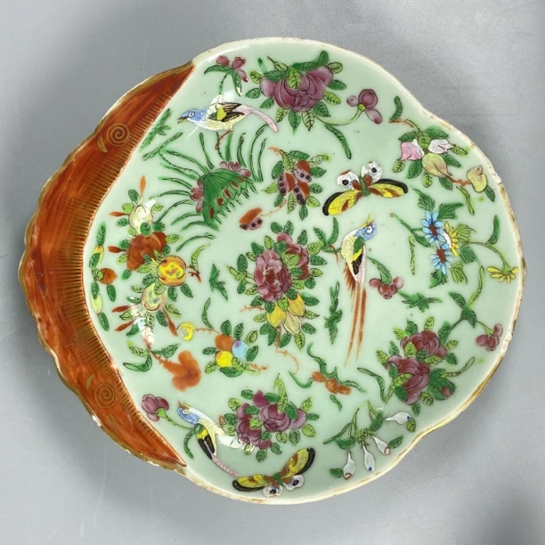 022052095 清中期 粉彩盘/S/云南省文物总店