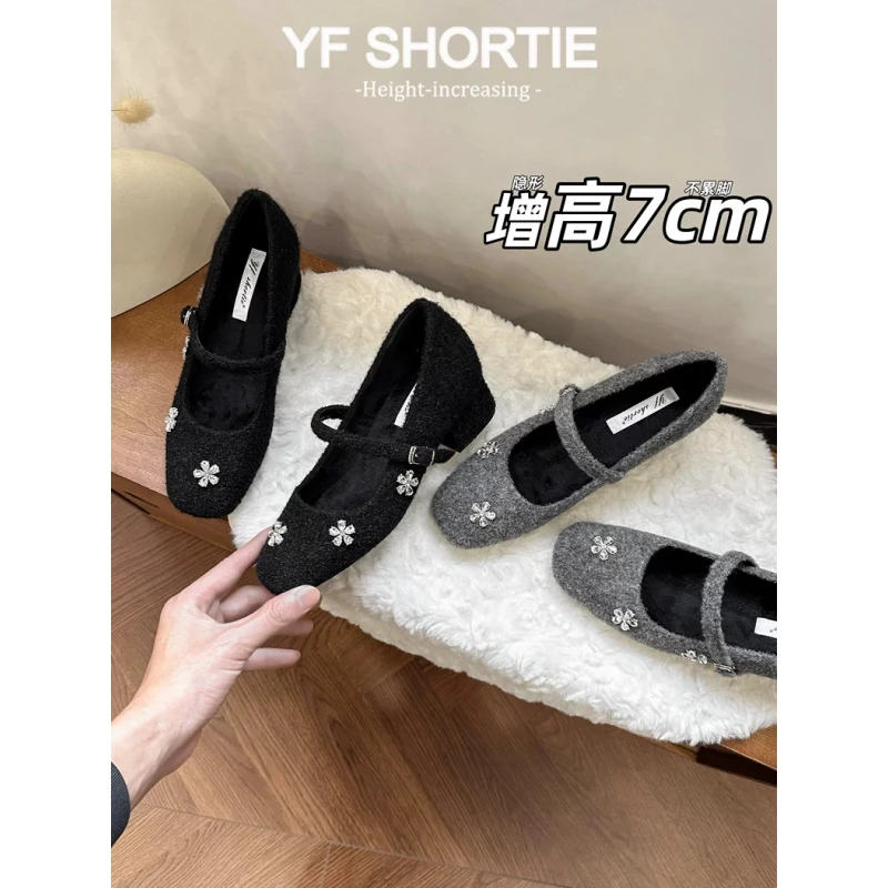 新款法式毛呢粗跟小个子增高7CM水钻花朵方头毛毛鞋女25玛丽珍鞋