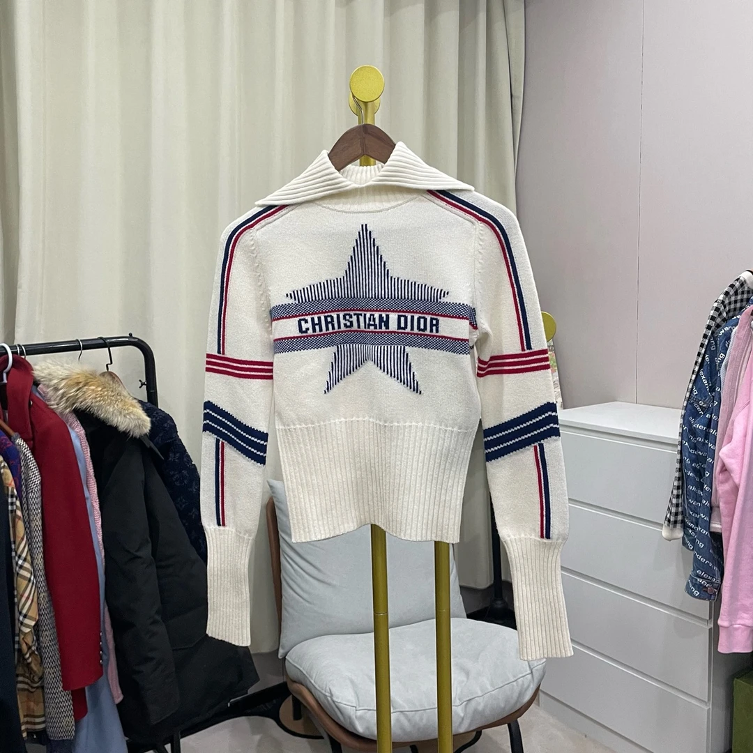 全新未使用 DIOR/迪奥 白色五芒星毛衣 40码