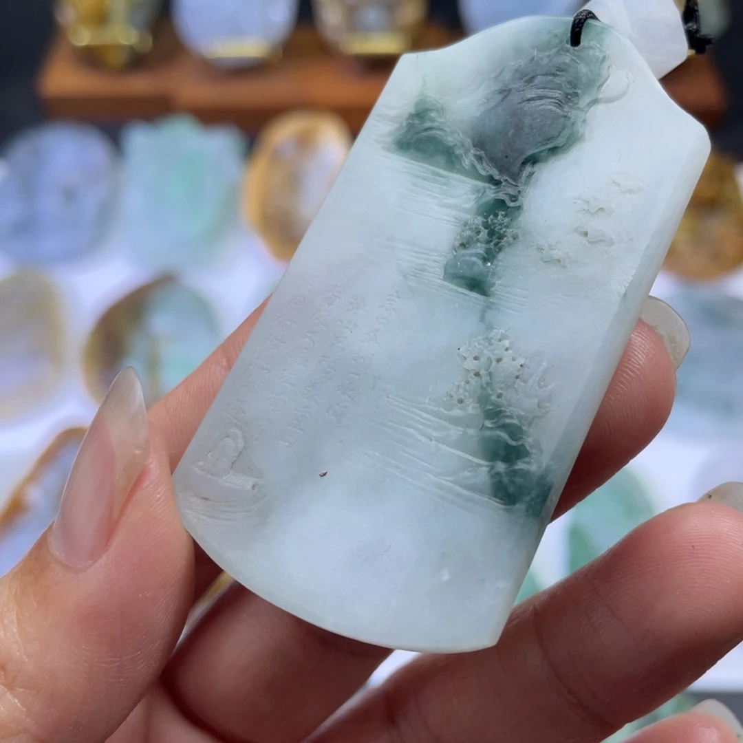 定制翡翠未镶嵌山水