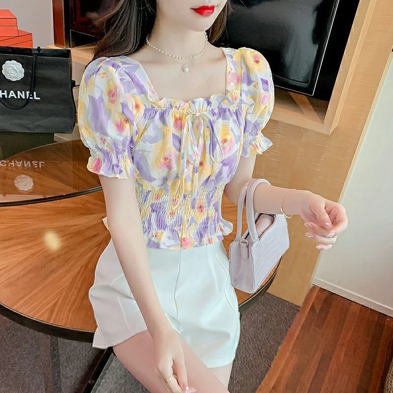 2025夏季系带方领露锁骨短款小衫女新款褶皱收腰显瘦短袖印花上衣