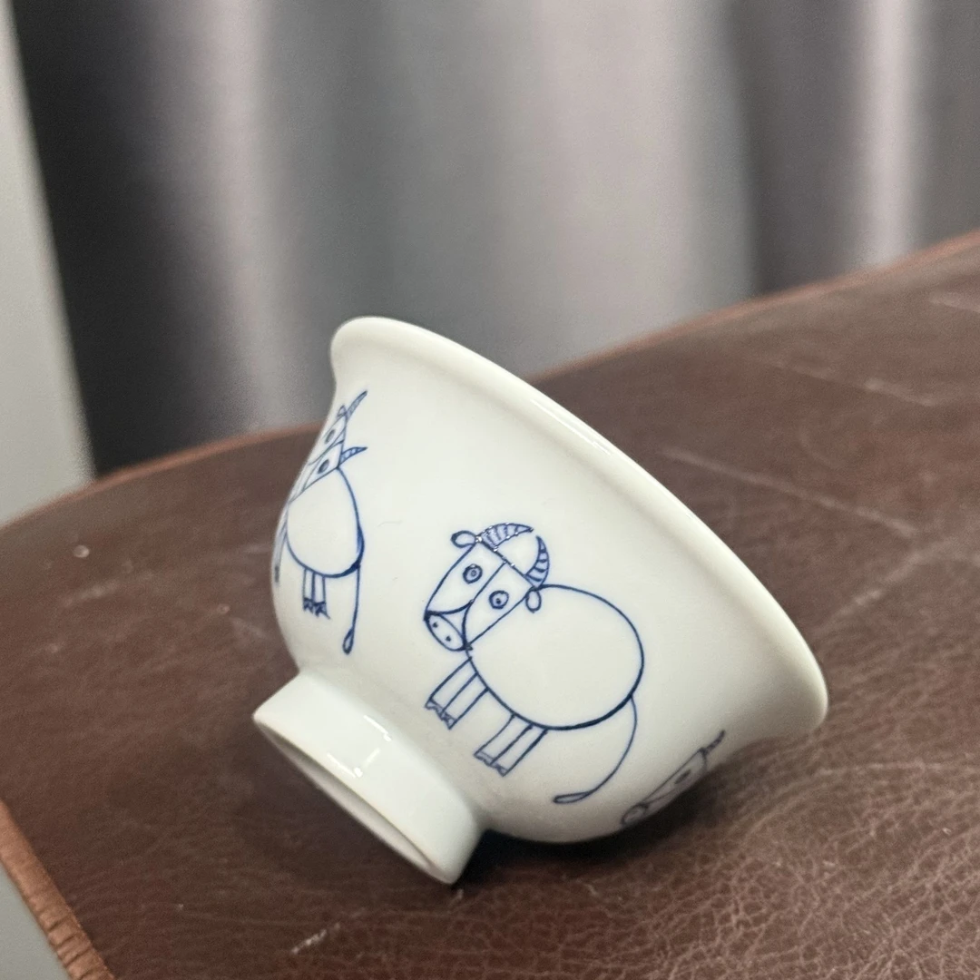微瑕福利小压手杯五牛