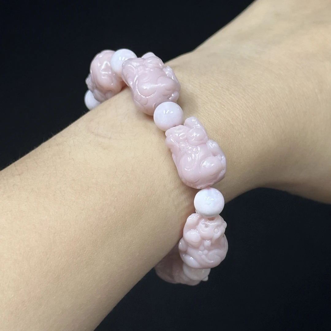 天然粉欧泊貔貅手串高瓷雕刻串大气LG3020多样性发一