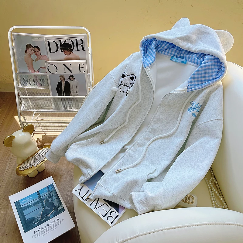 韩系慵懒风可爱小猫咪开衫外套女秋冬设计感小众格子拼接连帽卫衣