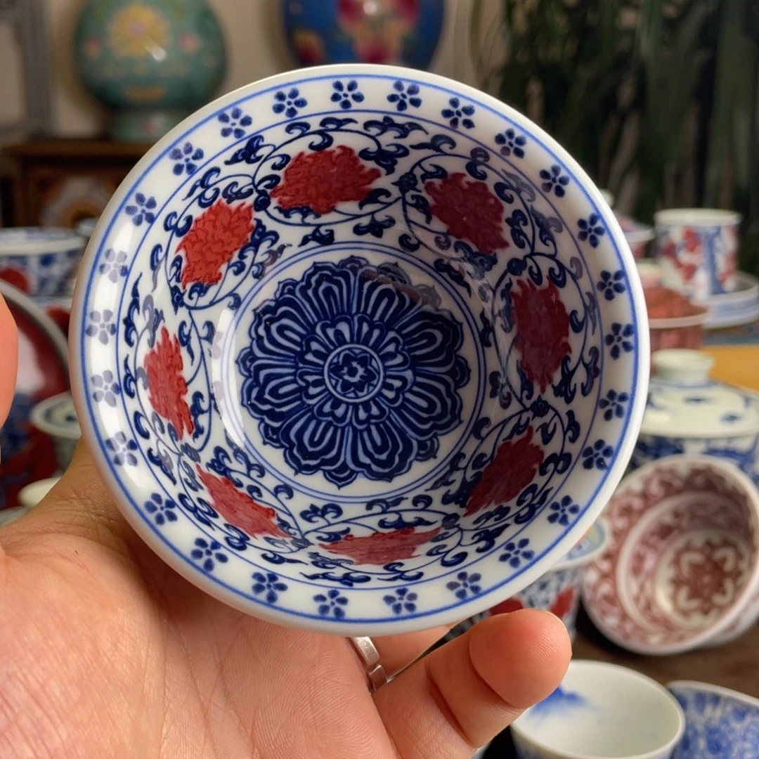 釉里红缠枝莲压手杯满工