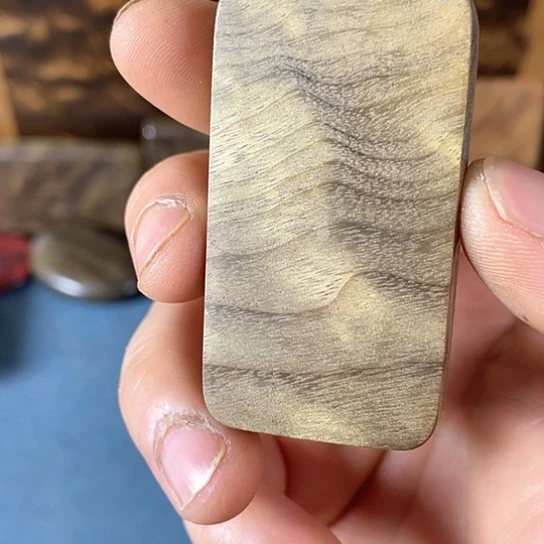 【闪购商品】子**筝金丝楠阴沉木无事牌