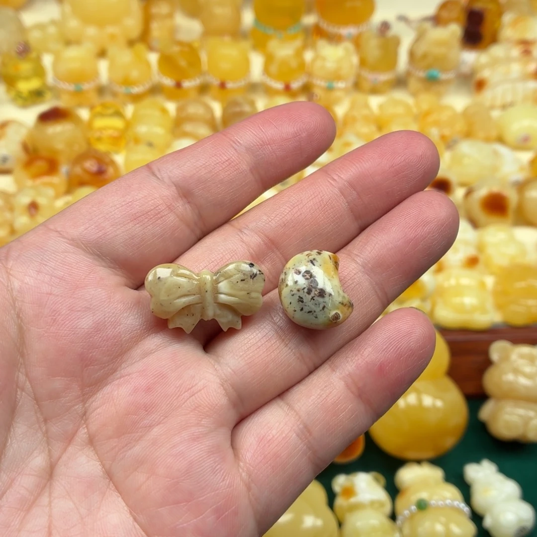 琥珀未镶嵌裸石蜜蜡