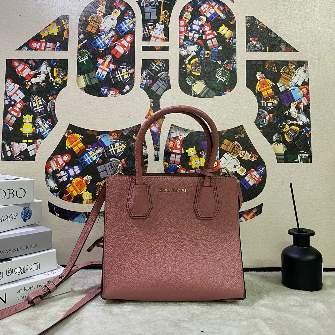 95新 MICHAEL KORS/迈克高仕 21373斜挎包22*19